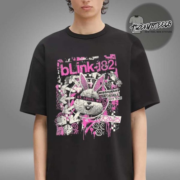 Blink 182 At Hollywood Casino Amphitheatre In St.Louis Missouri On September 26 2025 Unisex T-Shirt